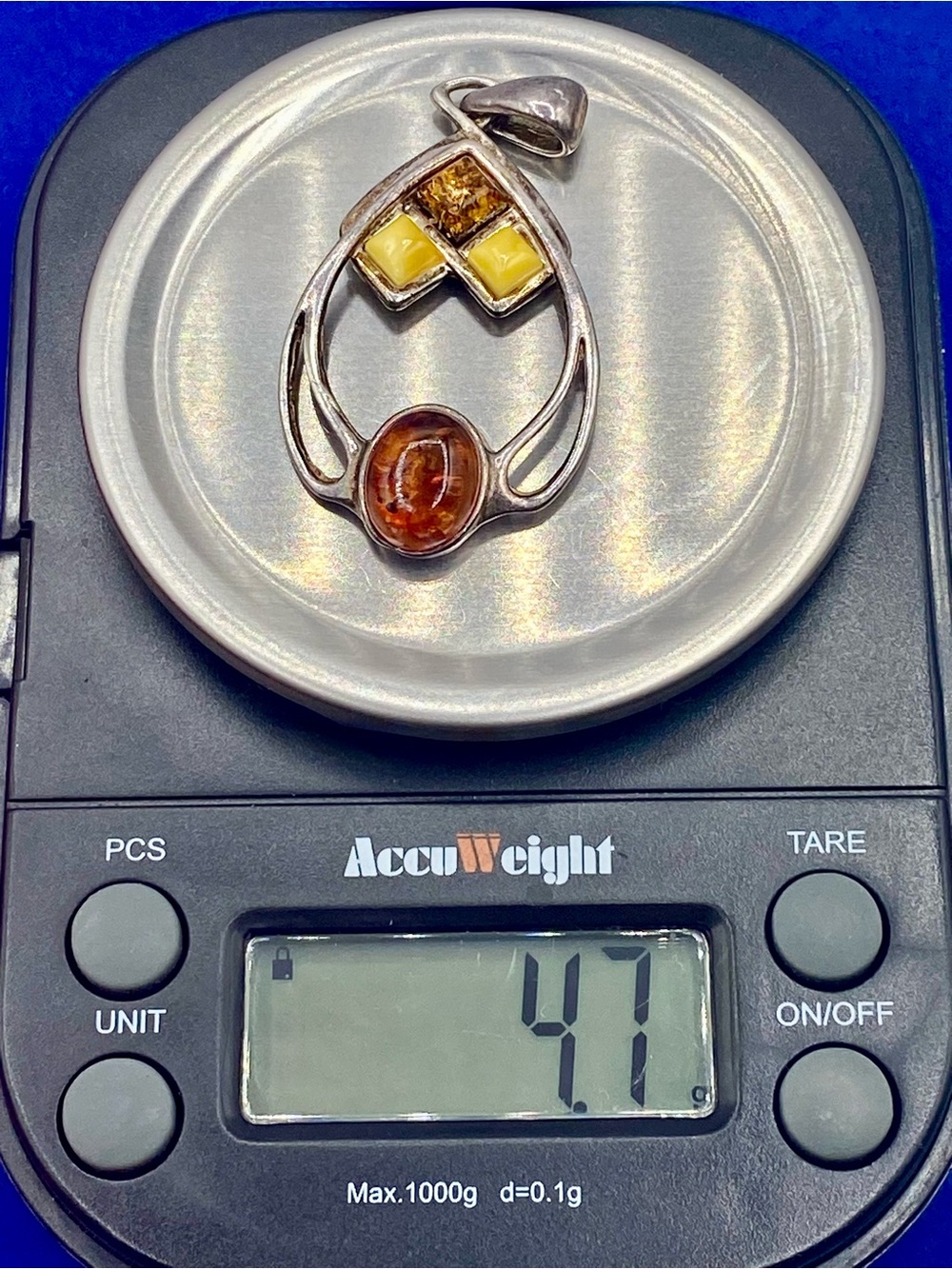 Baltic & Butterscotch Amber Sterling Silver Pendant - Picture 5 of 5